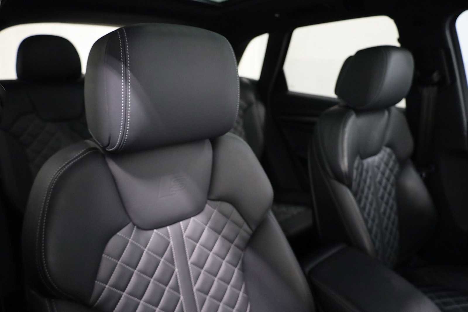 Used 2023 Audi SQ5 Premium Plus w/ Premium Plus Package image 21