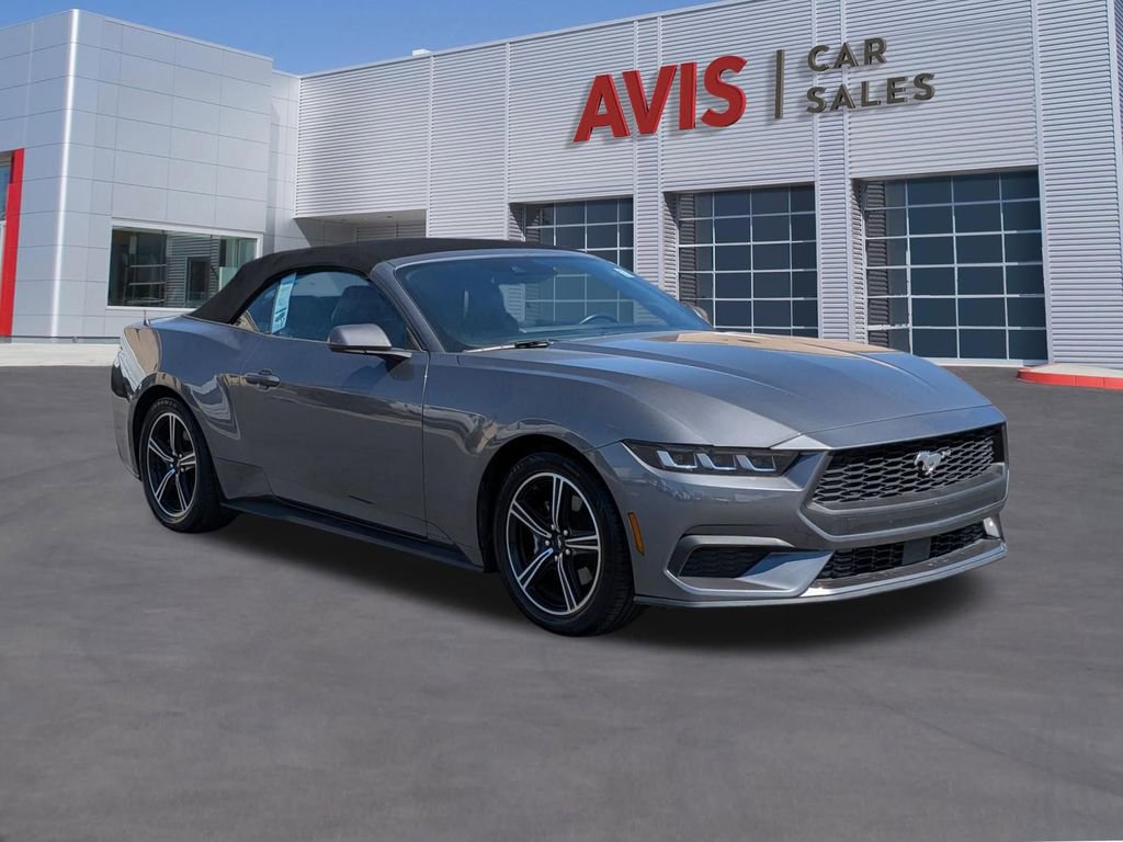 Used 2024 Ford Mustang Premium image 3