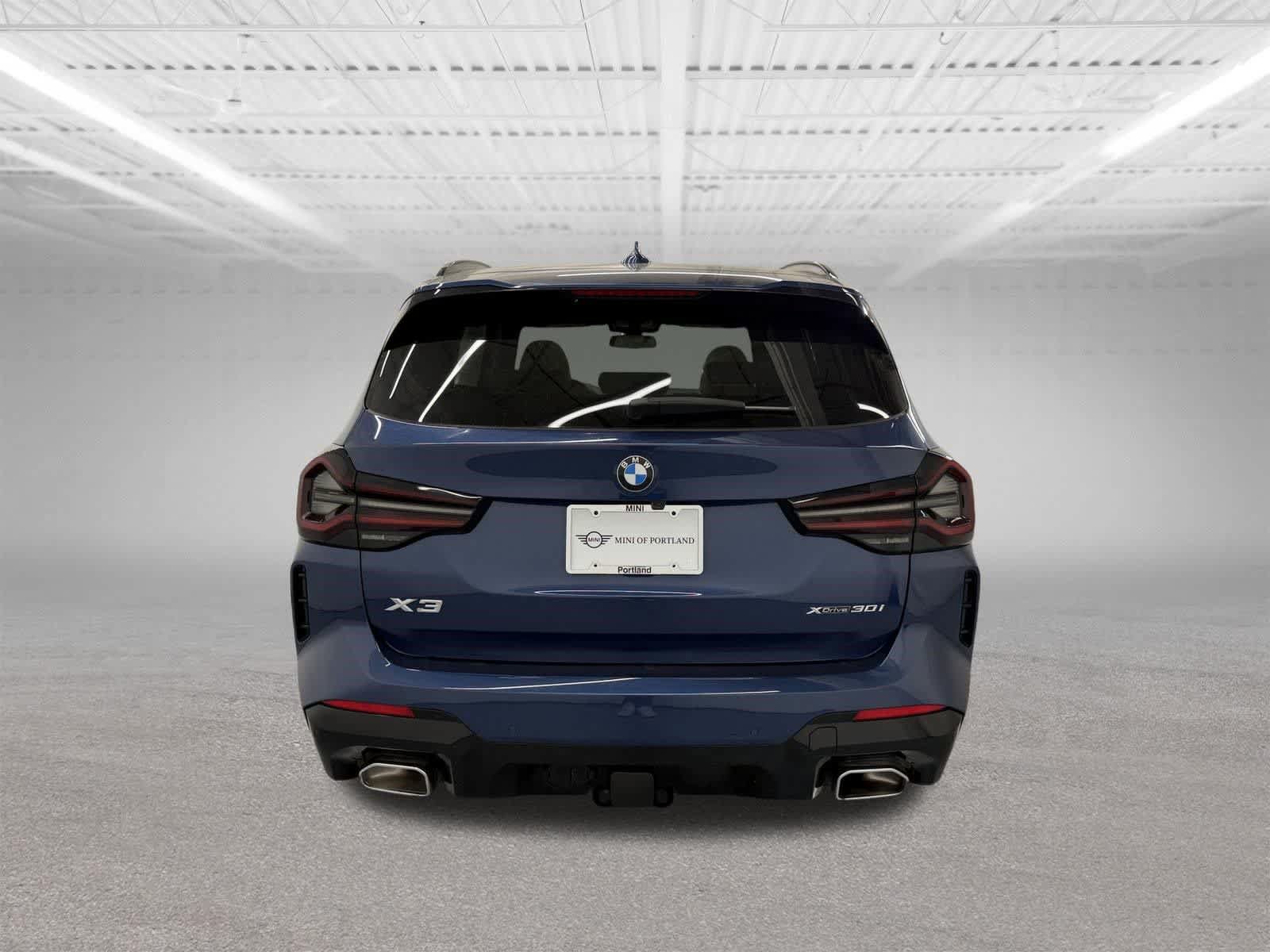 Used 2023 BMW X3 xDrive30i w/ M Sport Package AWD/4WD image 4