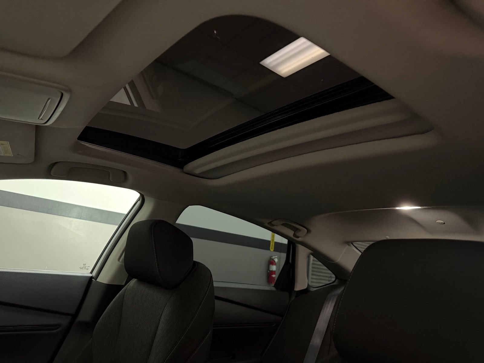 Used 2023 Honda Accord EX image 25