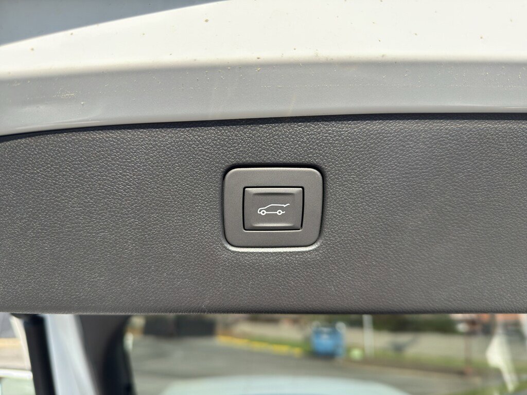 New 2026 Buick Envista Sport Touring w/ Convenience I Package FWD image 20
