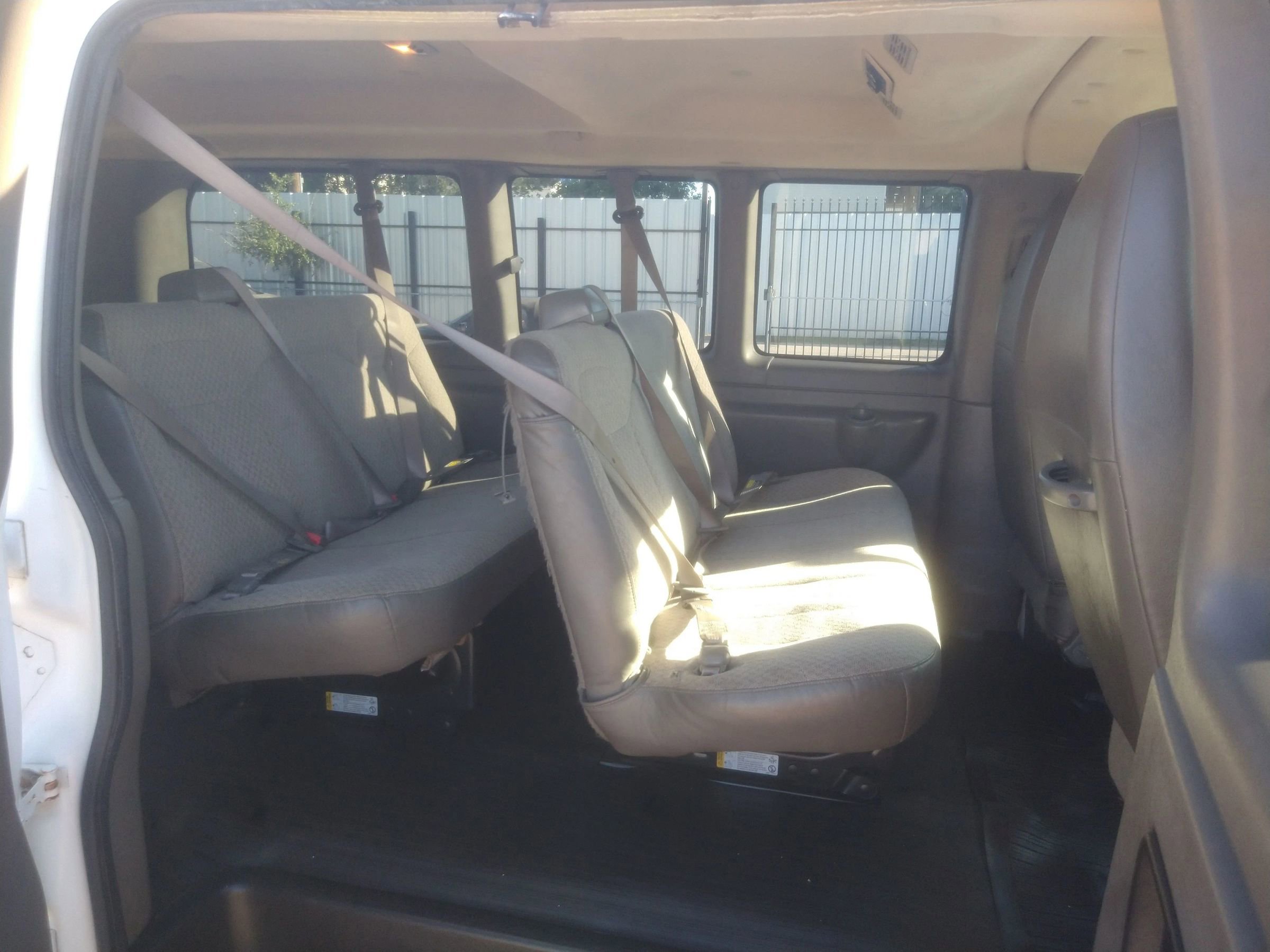Used 2015 Chevrolet Express 2500 LS image 20