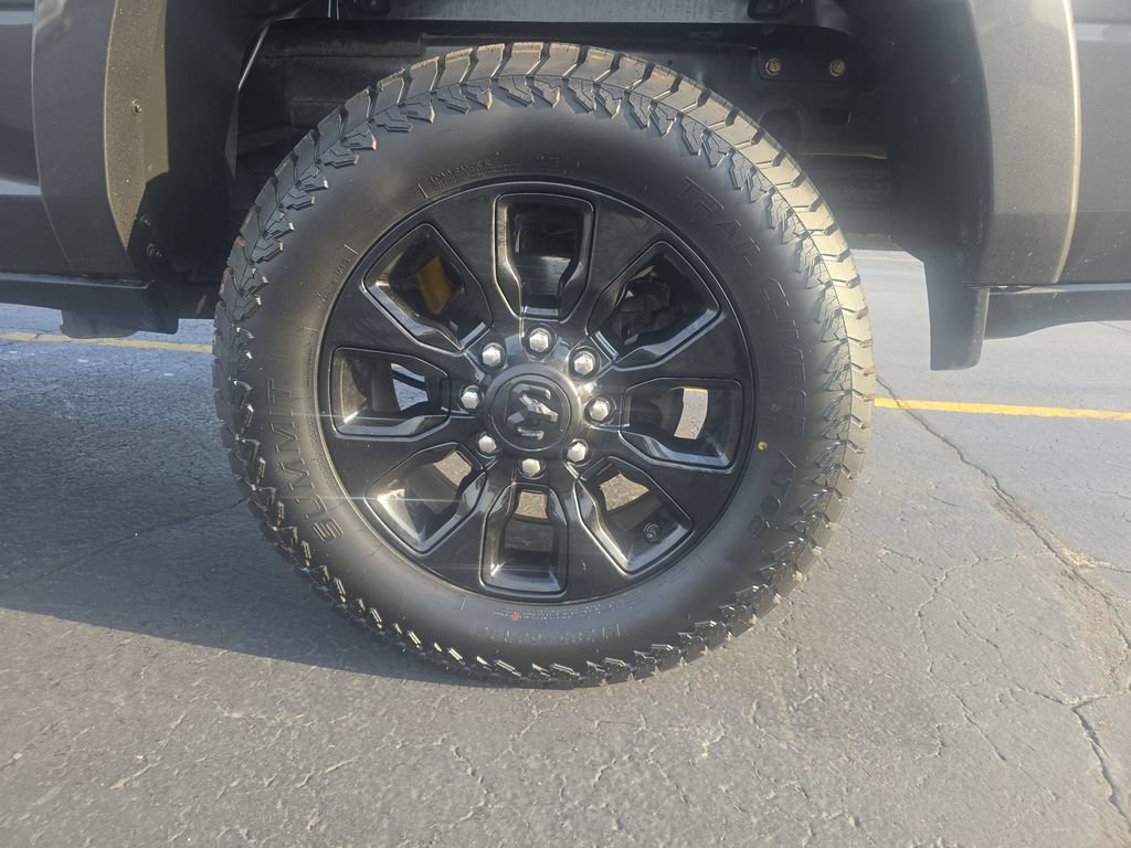 Used 2022 RAM 2500 Limited AWD/4WD image 33