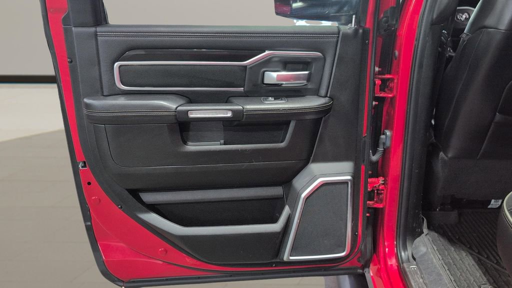 Used 2019 RAM 2500 Laramie AWD/4WD image 17