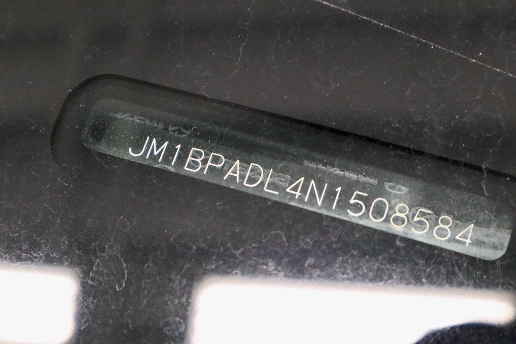 Used 2022 MAZDA MAZDA3 s image 35