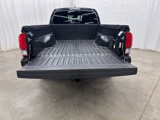 Used 2019 Toyota Tacoma TRD Sport image 25