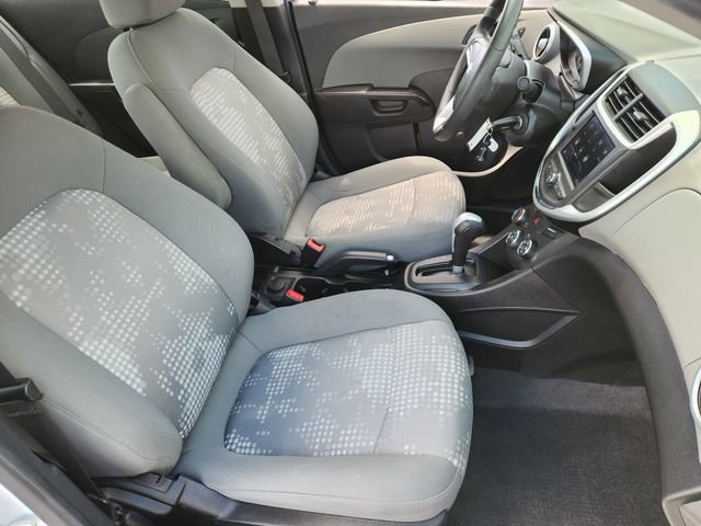 Used 2020 Chevrolet Sonic LS image 9