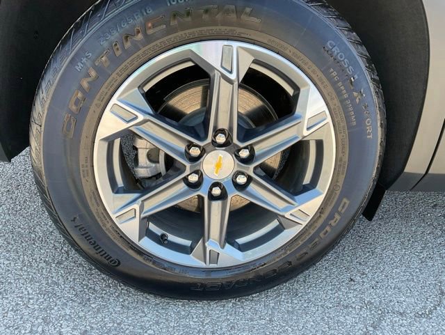Certified 2024 Chevrolet Blazer LT w/ Convenience Package FWD image 11