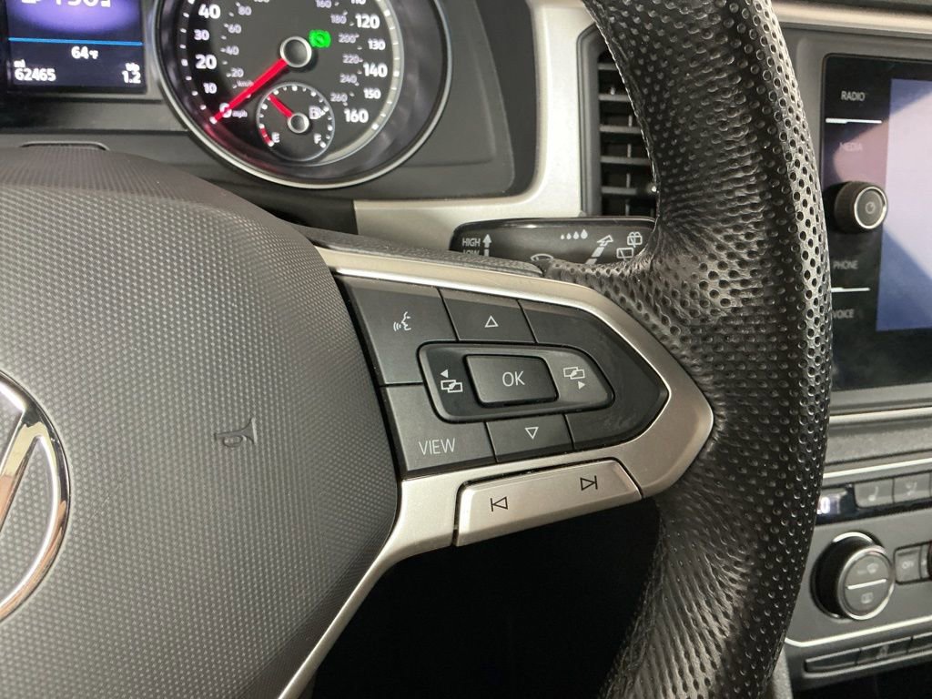 Used 2020 Volkswagen Atlas Cross Sport SE w/ Panoramic Sunroof Package image 19