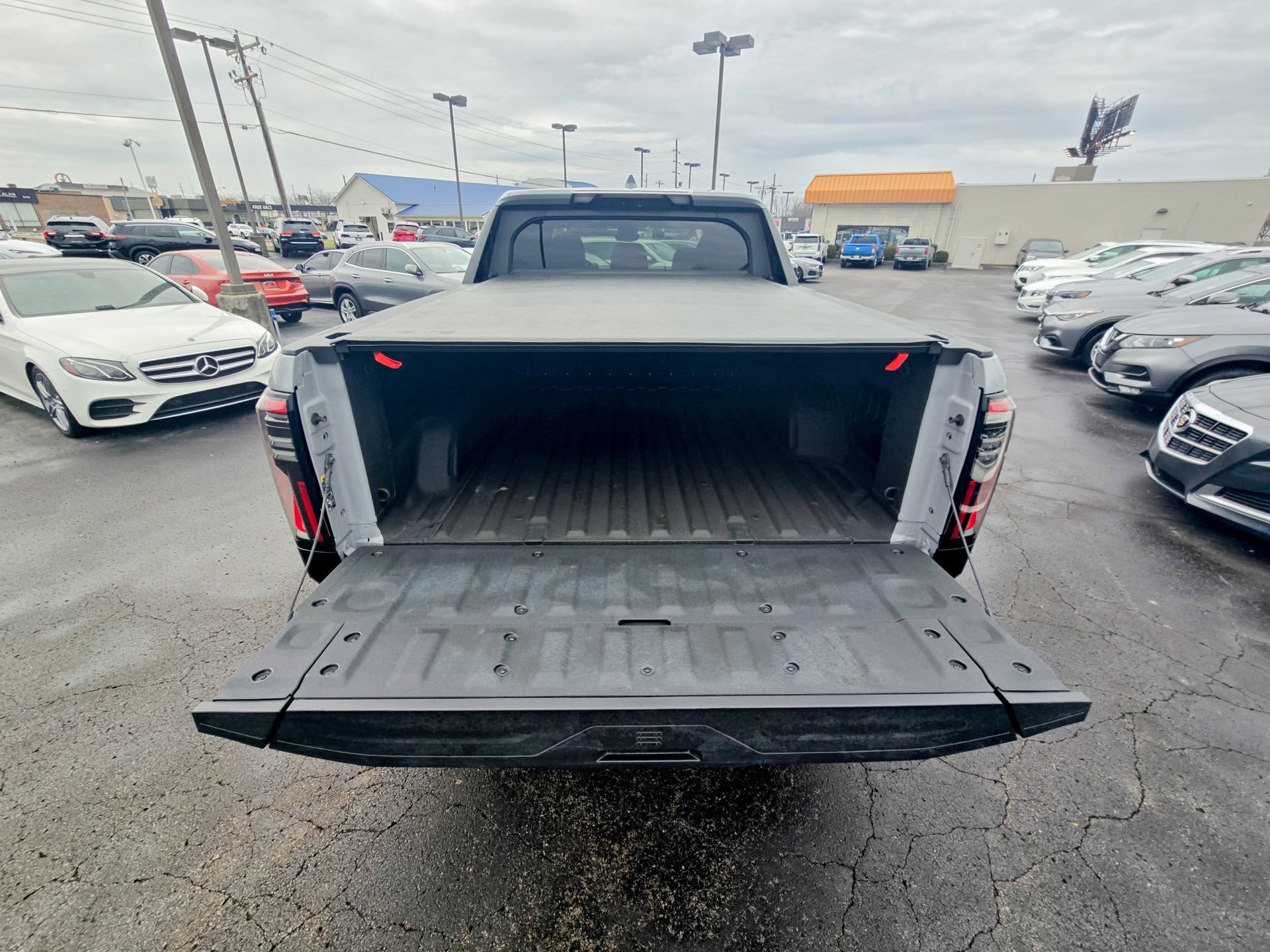 Used 2024 GMC Sierra EV Denali image 48