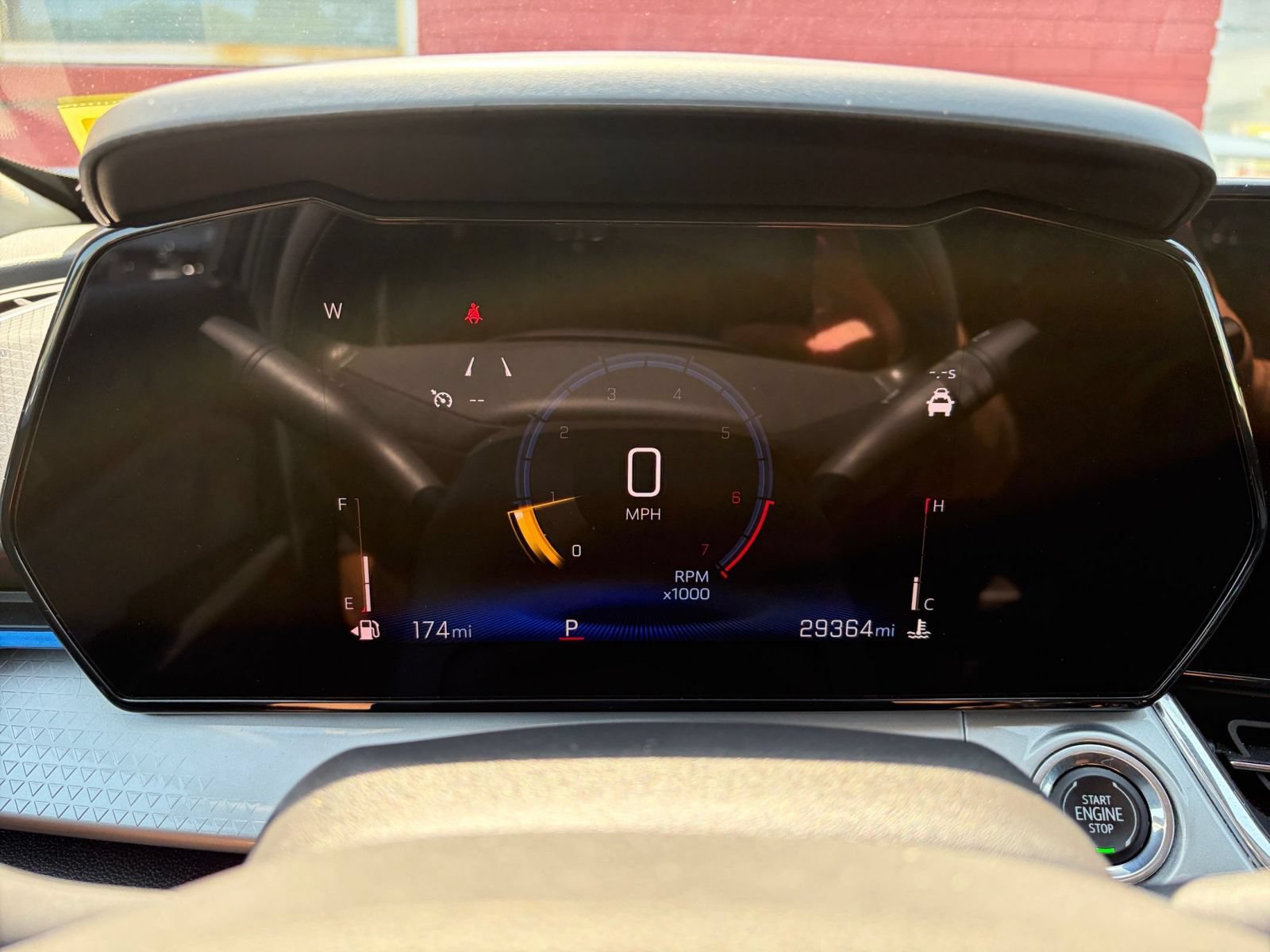 Used 2025 Chevrolet Trax LT FWD image 39