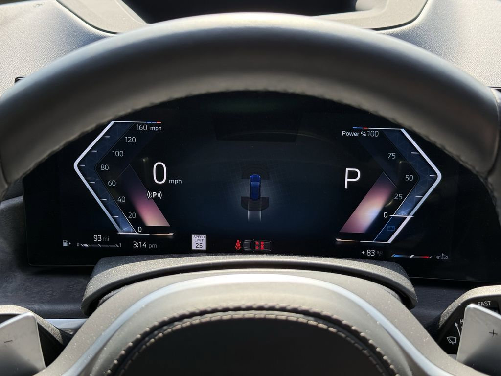 Used 2025 BMW X5 sDrive40i w/ M Sport Package image 18