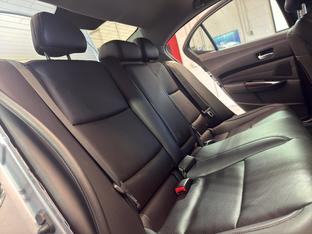 Used 2015 Acura TLX V6 SH-AWD w/ Technology Pkg image 28
