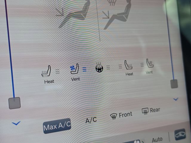 Used 2025 RAM 3500 Longhorn AWD/4WD image 29