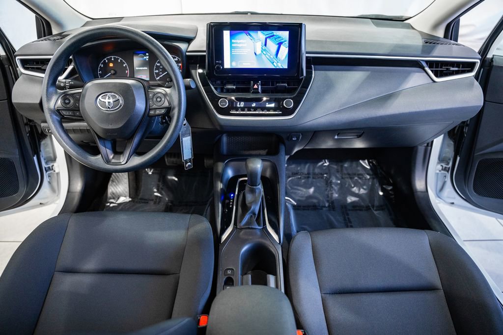 Used 2024 Toyota Corolla LE image 16