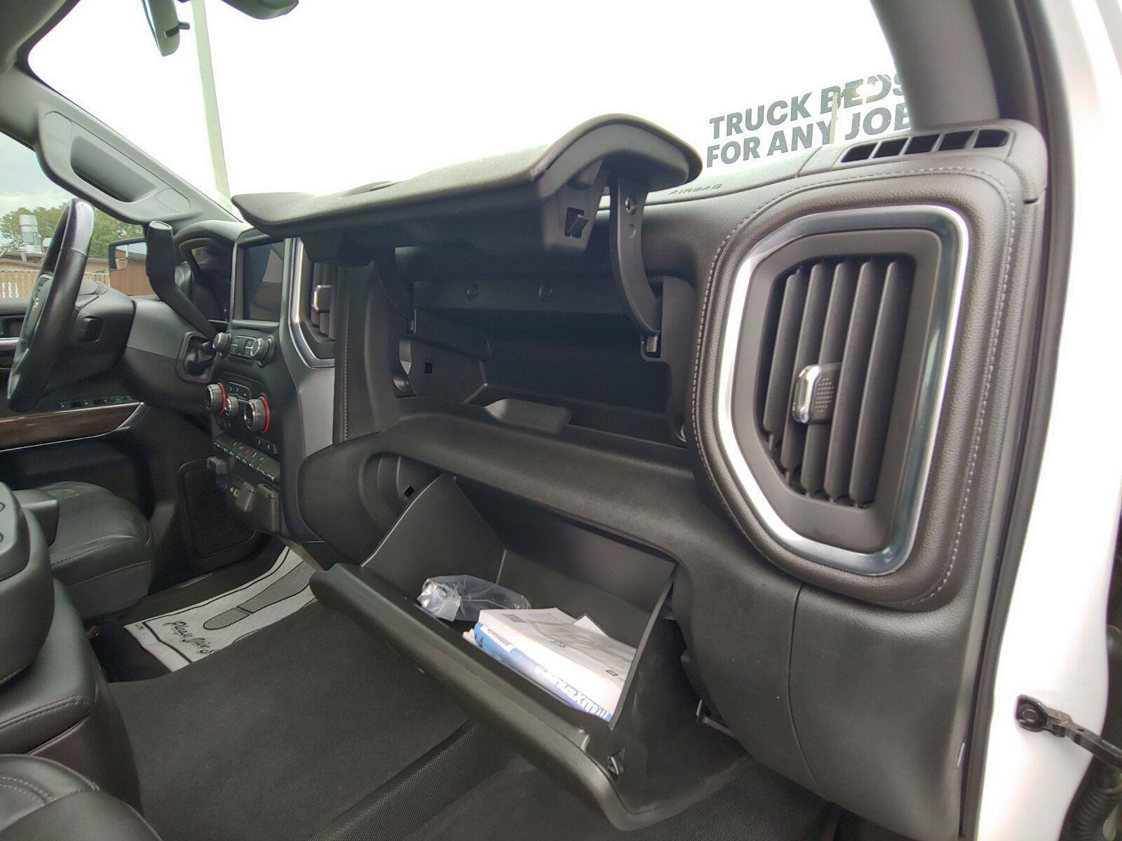 Used 2019 Chevrolet Silverado 1500 LT w/ True North Edition AWD/4WD image 24