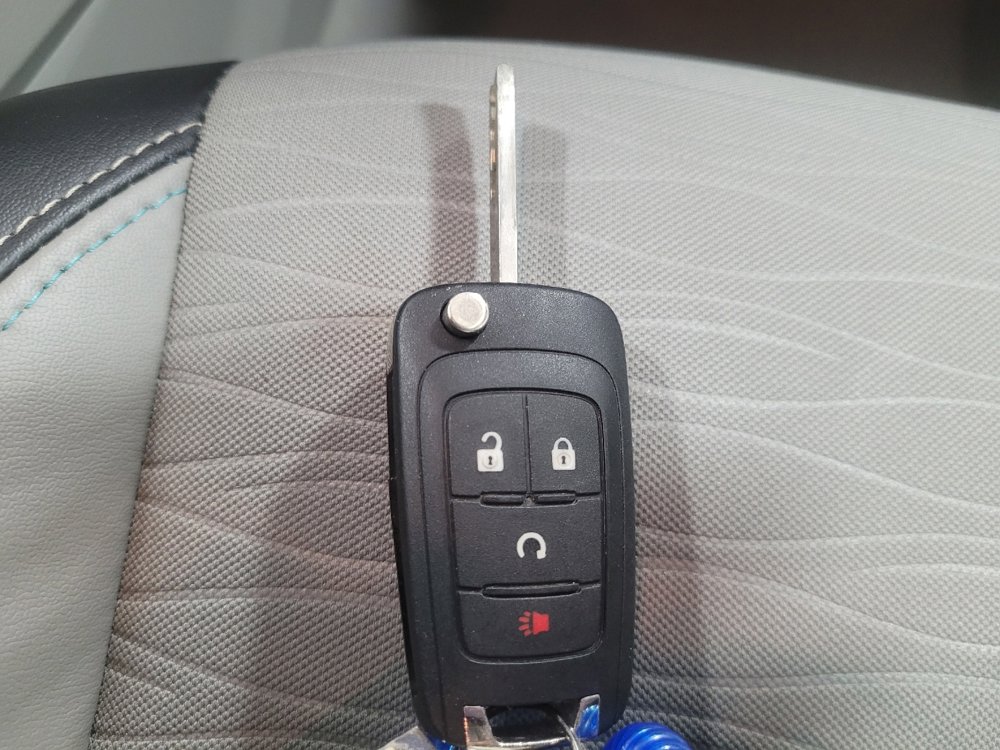 Used 2016 Buick Encore Convenience FWD image 32