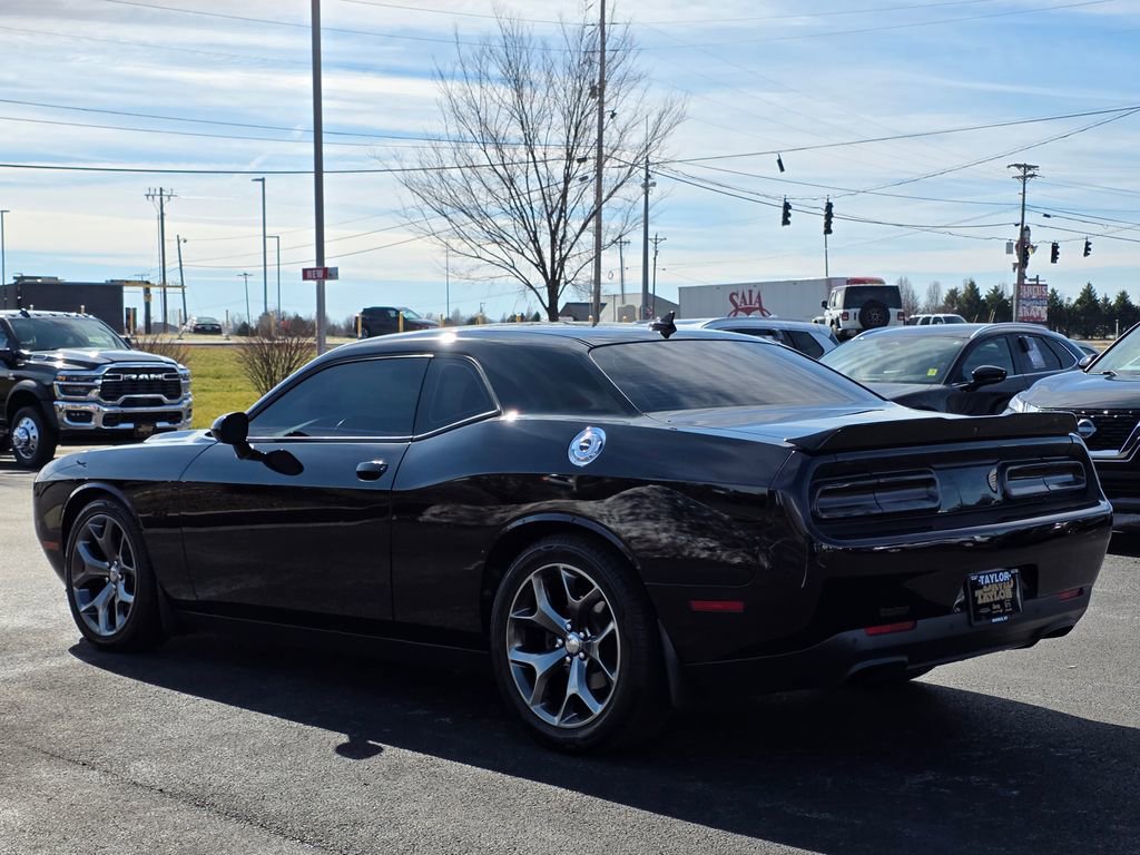 Used 2015 Dodge Challenger R/T w/ Quick Order Package 22B R/T image 7