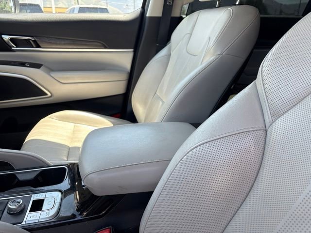 Used 2020 Kia Telluride EX w/ EX Premium Package FWD image 14