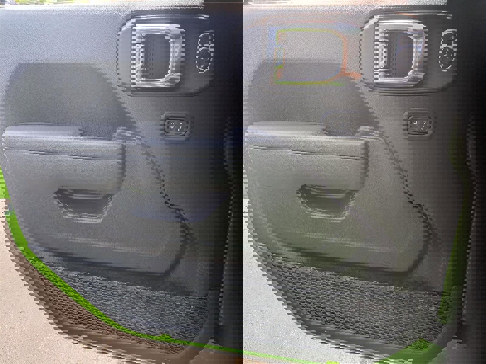 New 2025 Jeep Wrangler Sport S image 10