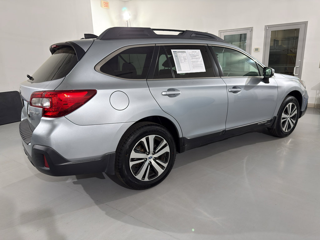 Used 2018 Subaru Outback 2.5i Limited w/ Popular Package #2 image 14