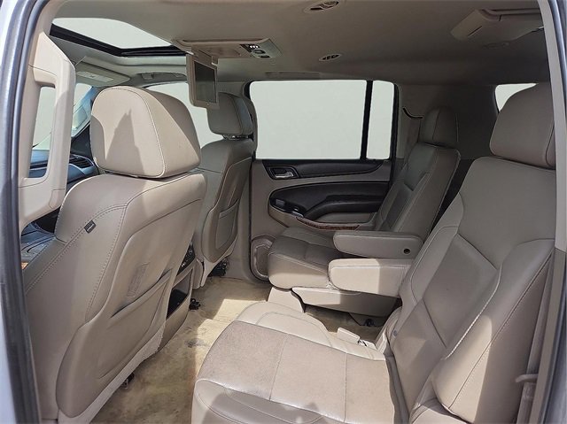 Used 2015 Chevrolet Suburban LTZ image 12