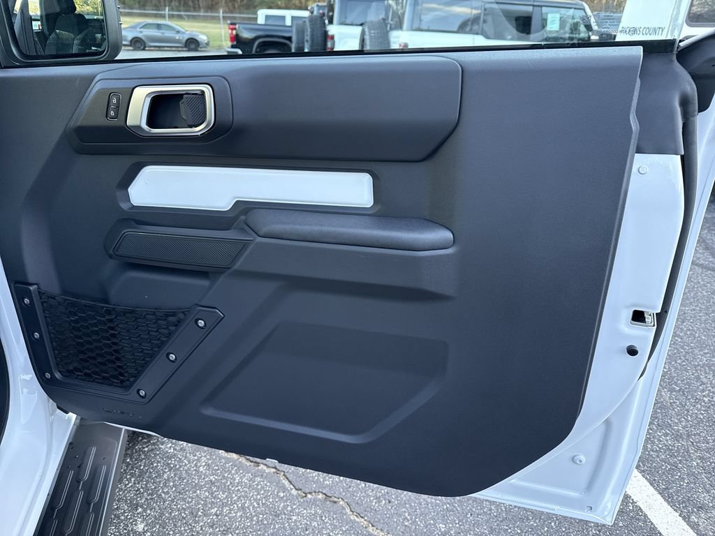 New 2025 Ford Bronco 2-Door w/ Sasquatch Package AWD/4WD image 15