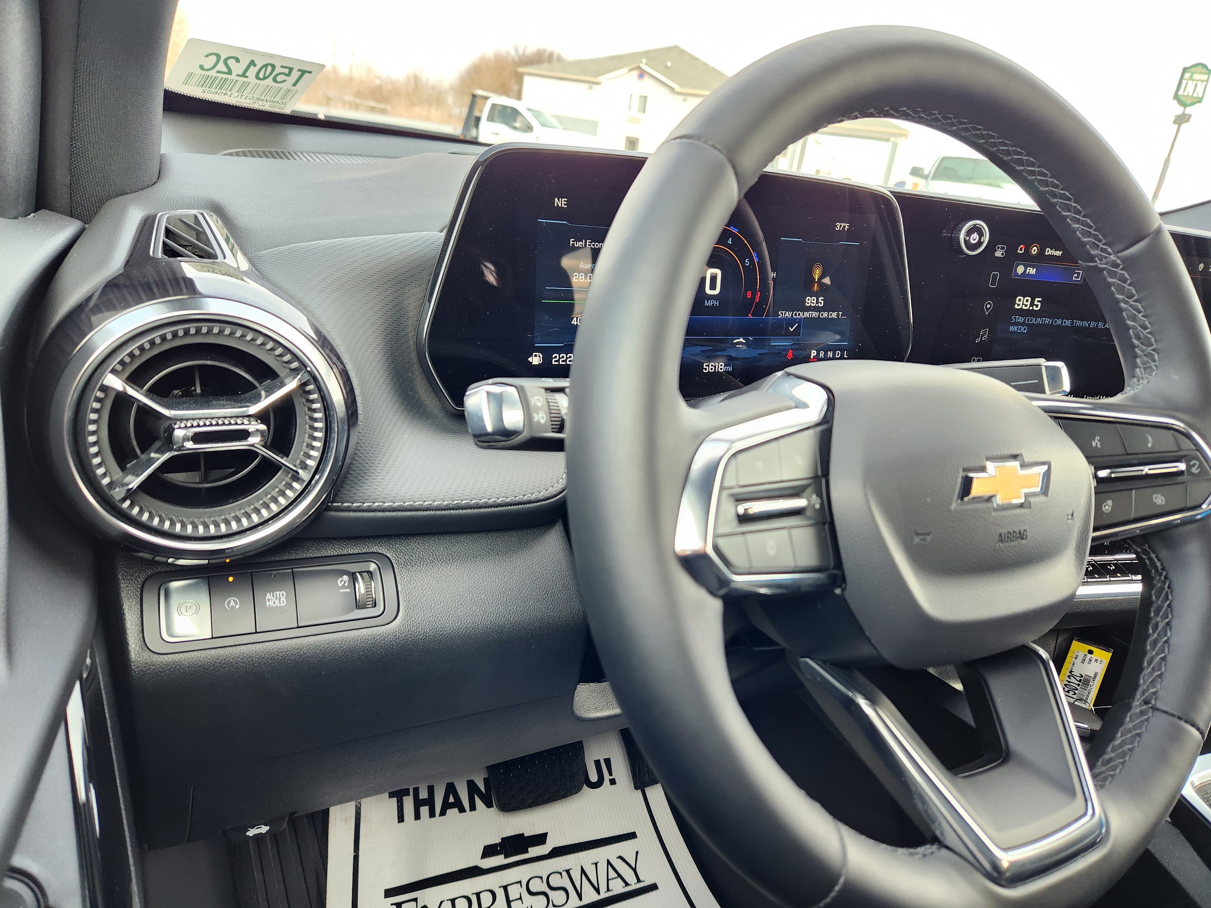 New 2026 Chevrolet Equinox LT image 15