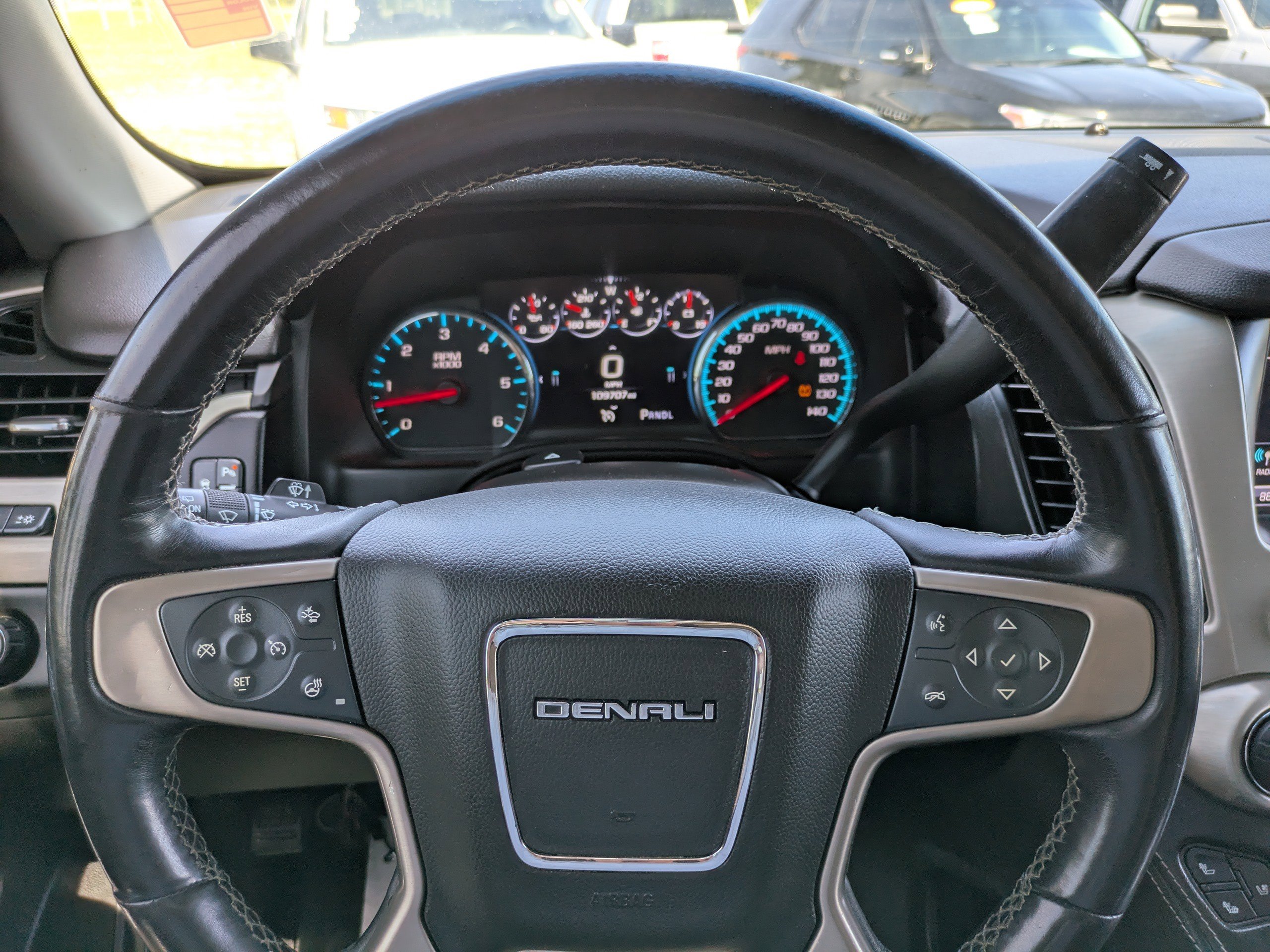 Used 2019 GMC Yukon Denali w/ Open Road Package image 25