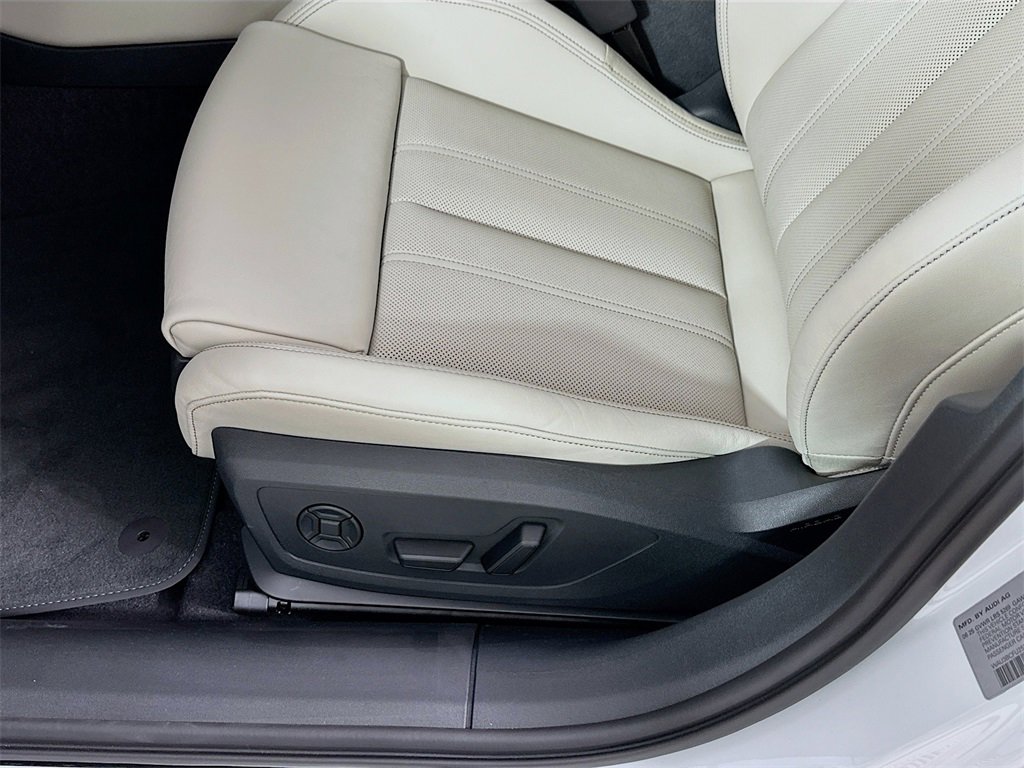 New 2025 Audi A5 2.0T Prestige image 9