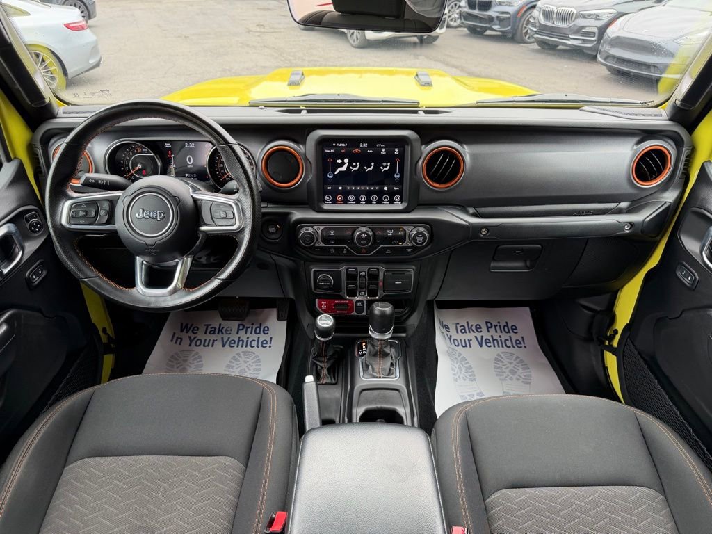 Used 2023 Jeep Gladiator Mojave AWD/4WD image 25
