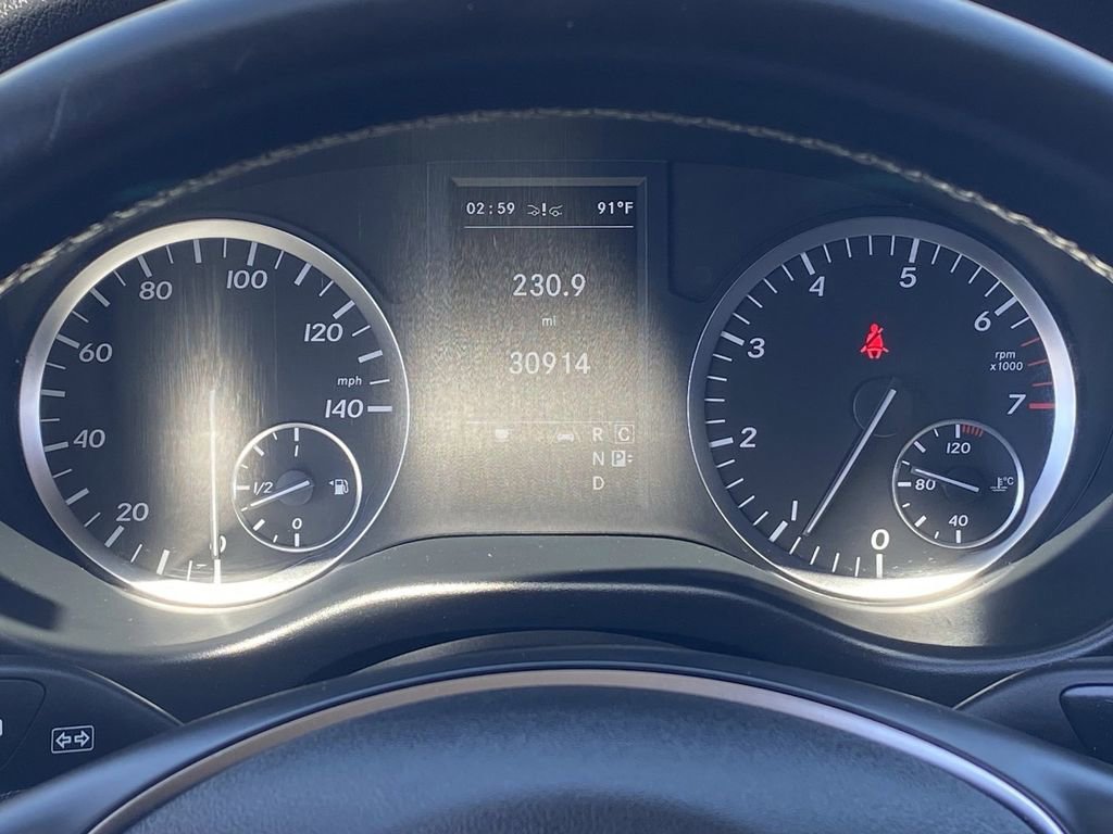 Used 2018 Mercedes-Benz Metris Passenger image 29