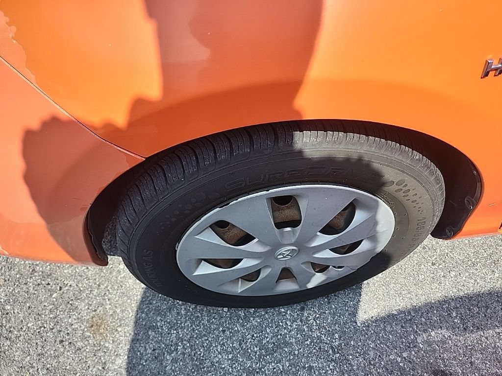 Used 2012 Toyota Prius C One FWD image 14