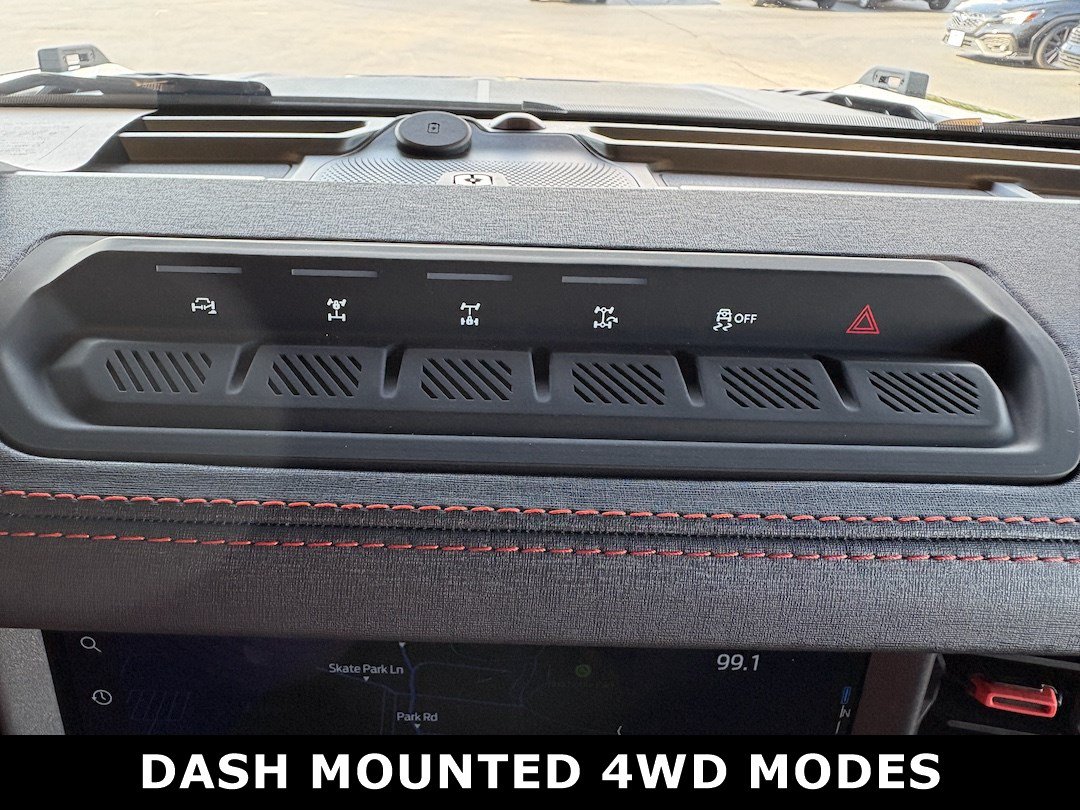 Used 2025 Ford Bronco Raptor AWD/4WD image 24