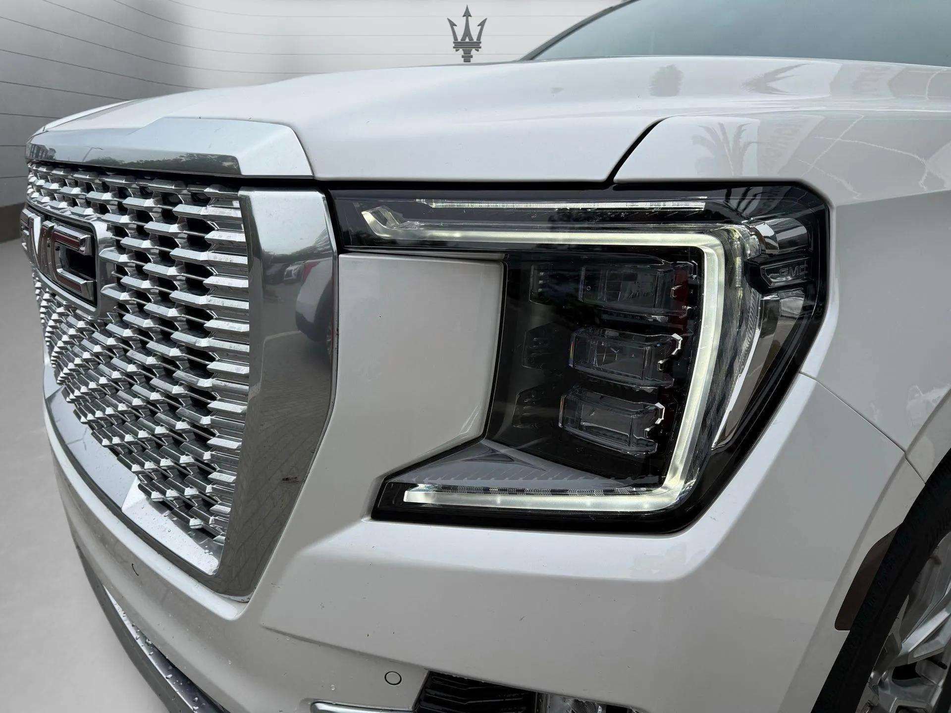 Used 2024 GMC Yukon Denali image 15