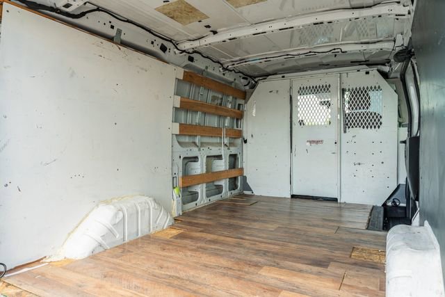 Used 2015 Ford Transit 250 130 Low Roof w/ Exterior Upgrade Package image 34