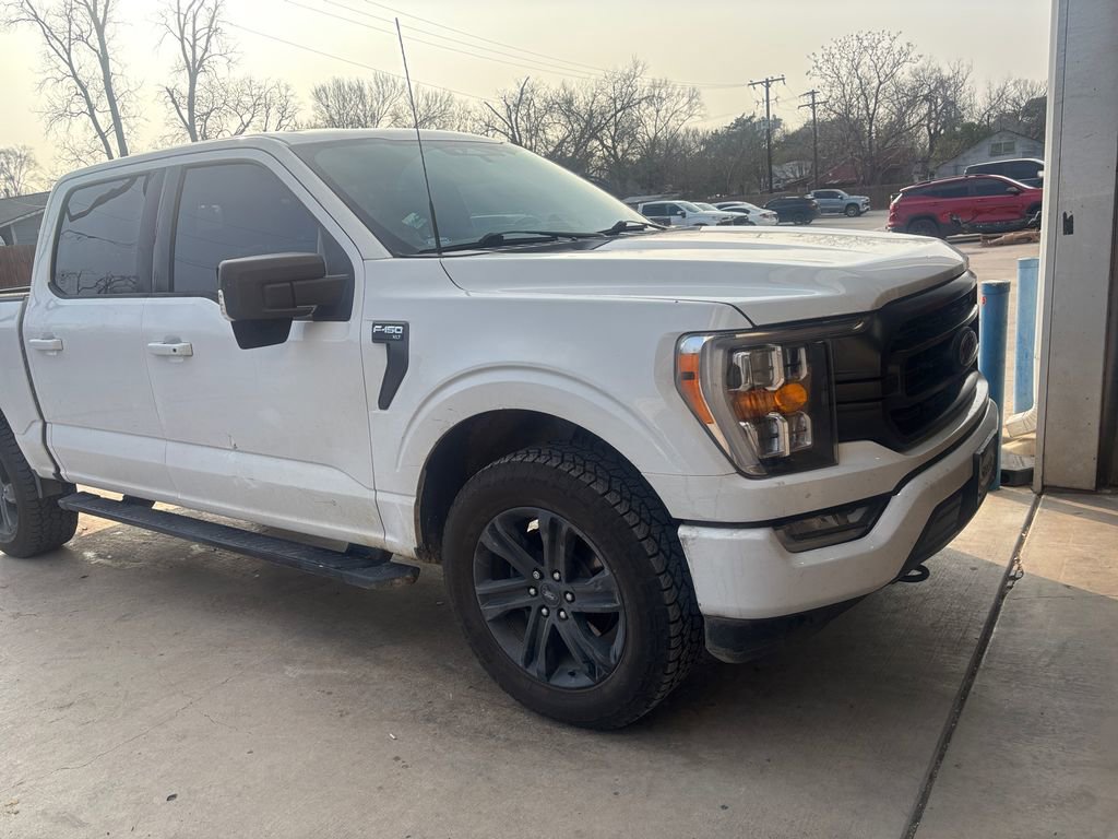 Used 2022 Ford F150 XLT w/ Equipment Group 302A High image 16