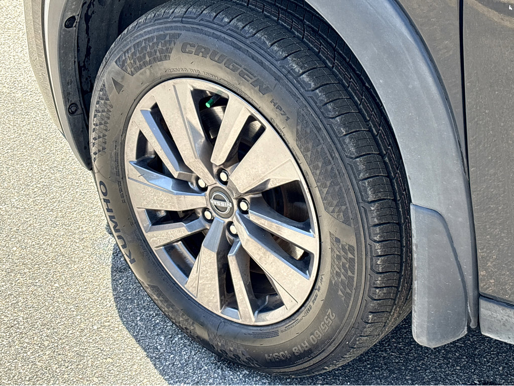 Used 2022 Nissan Pathfinder SV w/ SV Black Package image 20