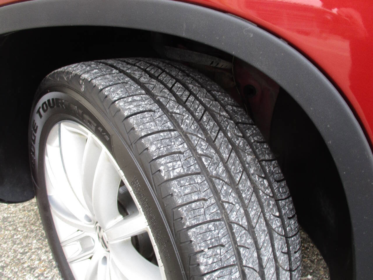 Used 2016 Volkswagen Tiguan SE image 41