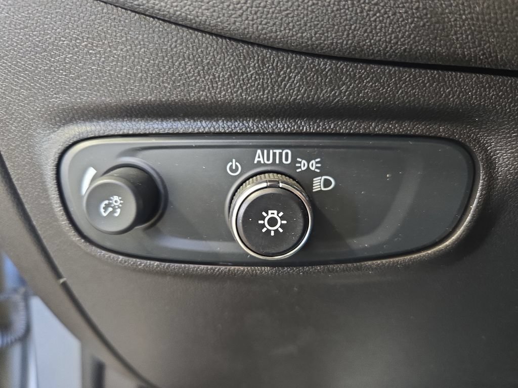Used 2024 Chevrolet Equinox LT AWD/4WD image 29