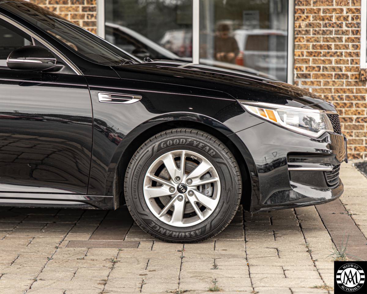 Used 2017 Kia Optima LX FWD image 8