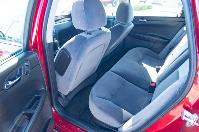 Used 2013 Chevrolet Impala LT w/ LT Sunroof Package FWD image 30