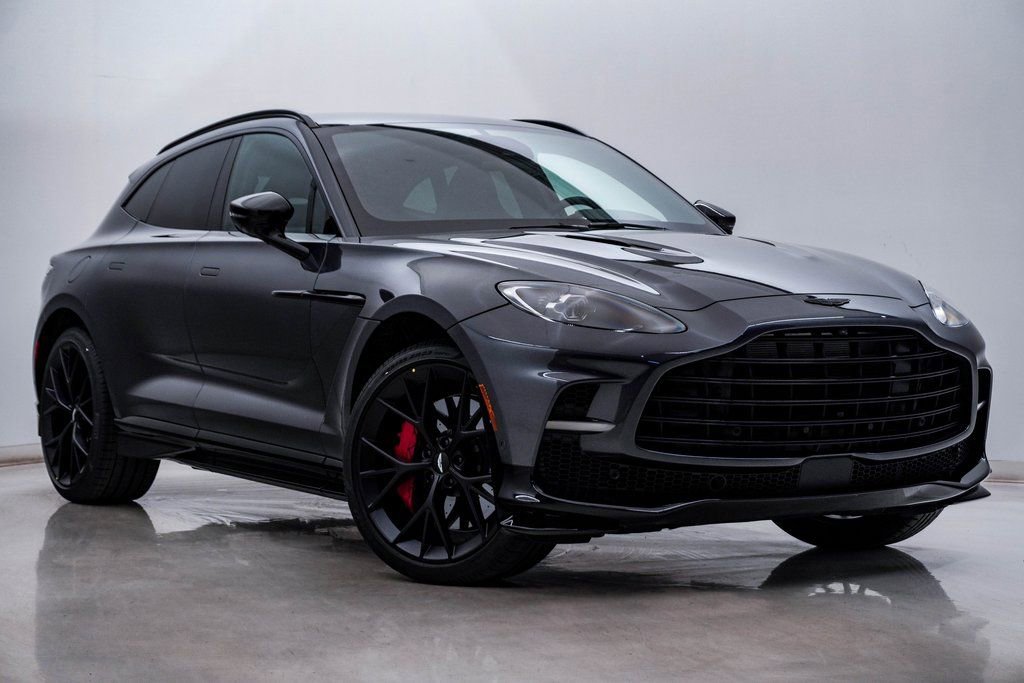 New 2026 Aston Martin DBX 707 image 1
