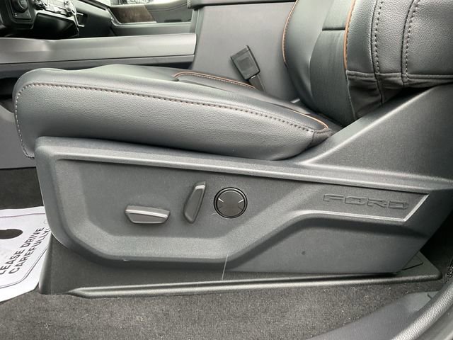 New 2026 Ford F250 Lariat w/ Chrome Package image 12