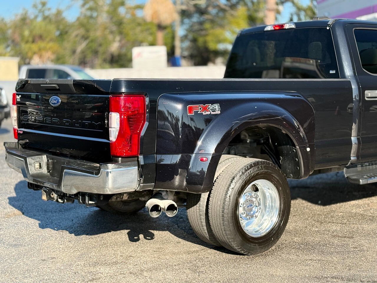 Used 2020 Ford F350 XL w/ STX Appearance Package image 9