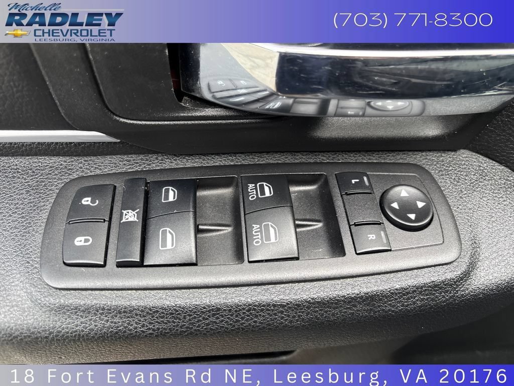 Used 2024 RAM 1500 Warlock AWD/4WD image 13
