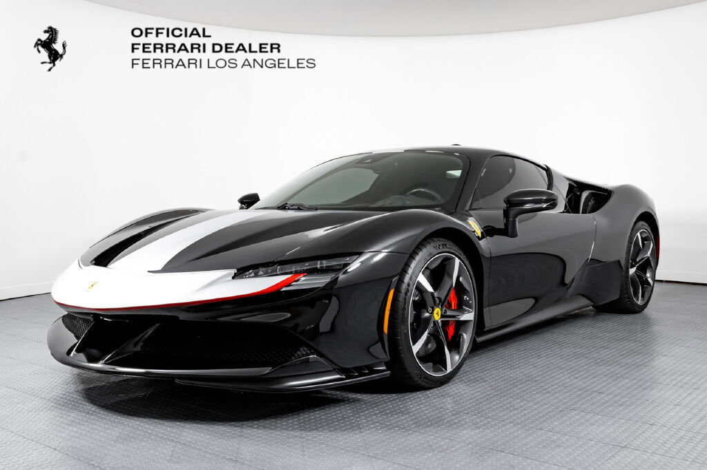Used 2022 Ferrari SF90 Stradale image 1