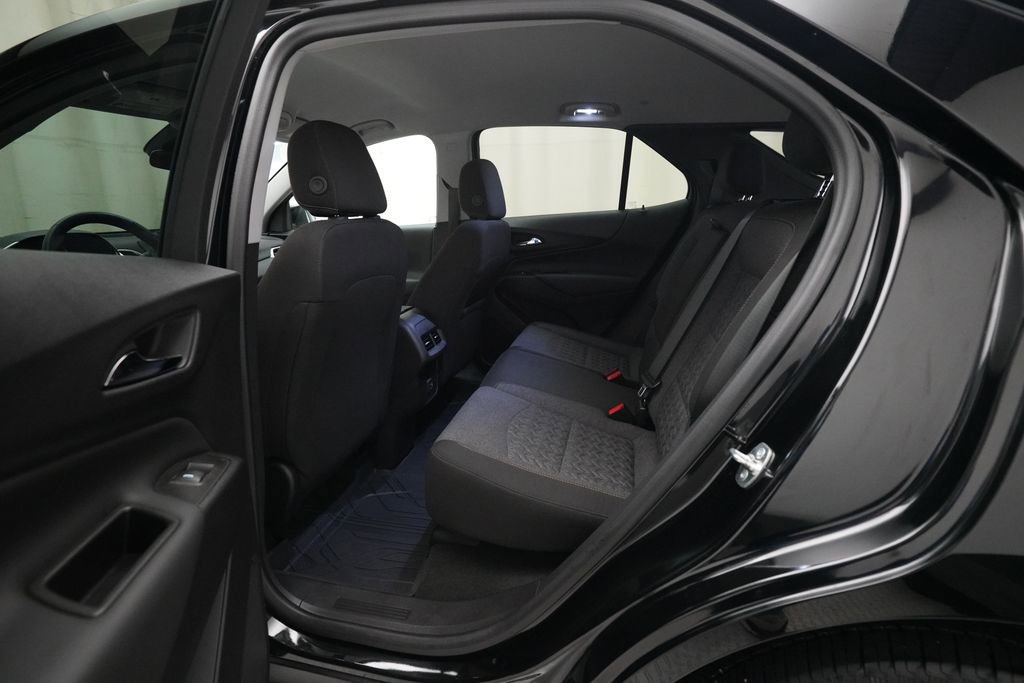 Certified 2024 Chevrolet Equinox LT w/ LPO, Floor Liner Package image 16