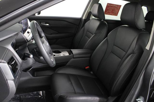 Certified 2026 Nissan Rogue SL FWD image 21