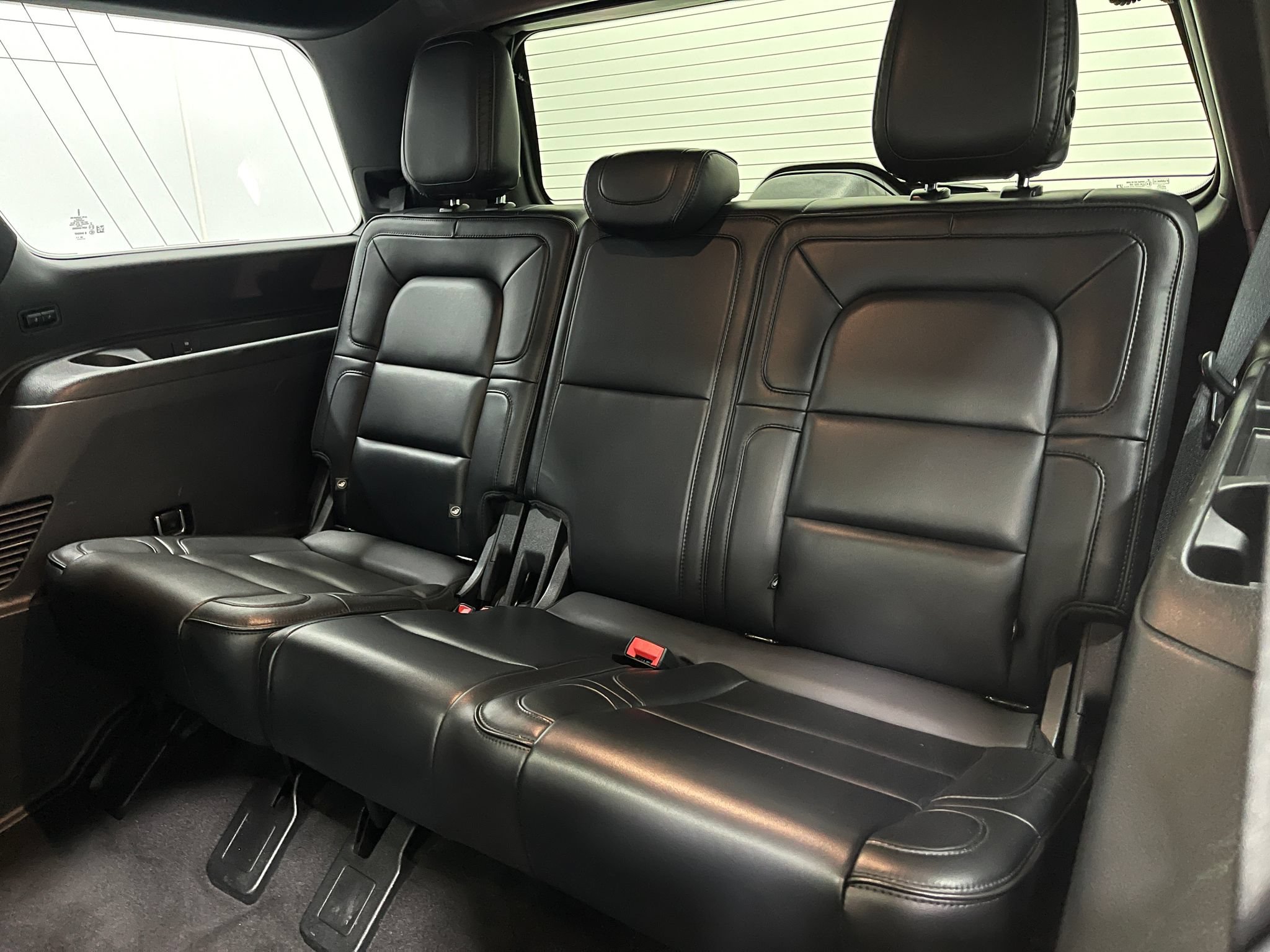 Used 2019 Lincoln Navigator Reserve AWD/4WD image 31